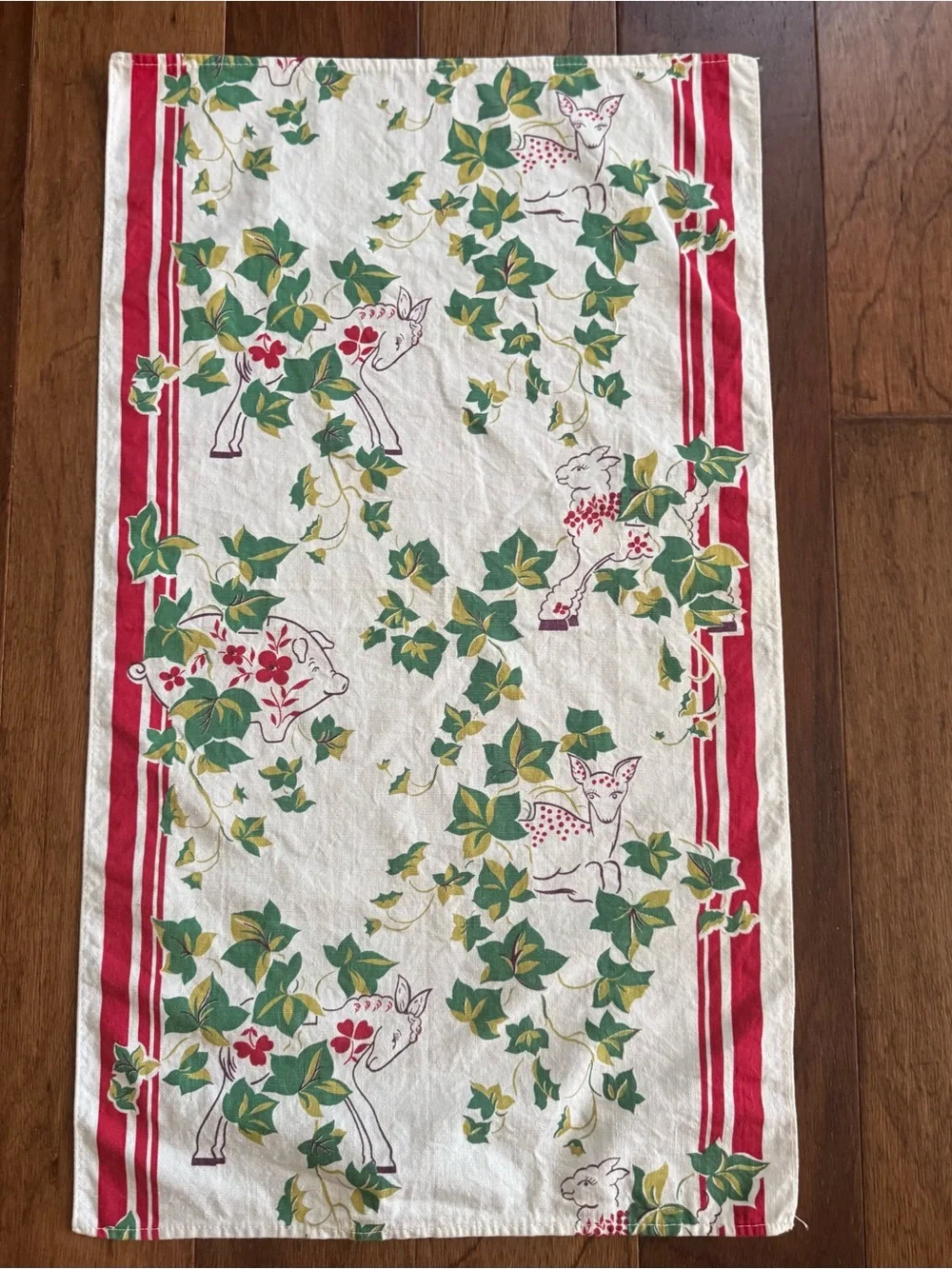 Vintage 1950’s Startex Kitchen Tea Towel Animals Ivy Red Green 16X29 Tucapau SC